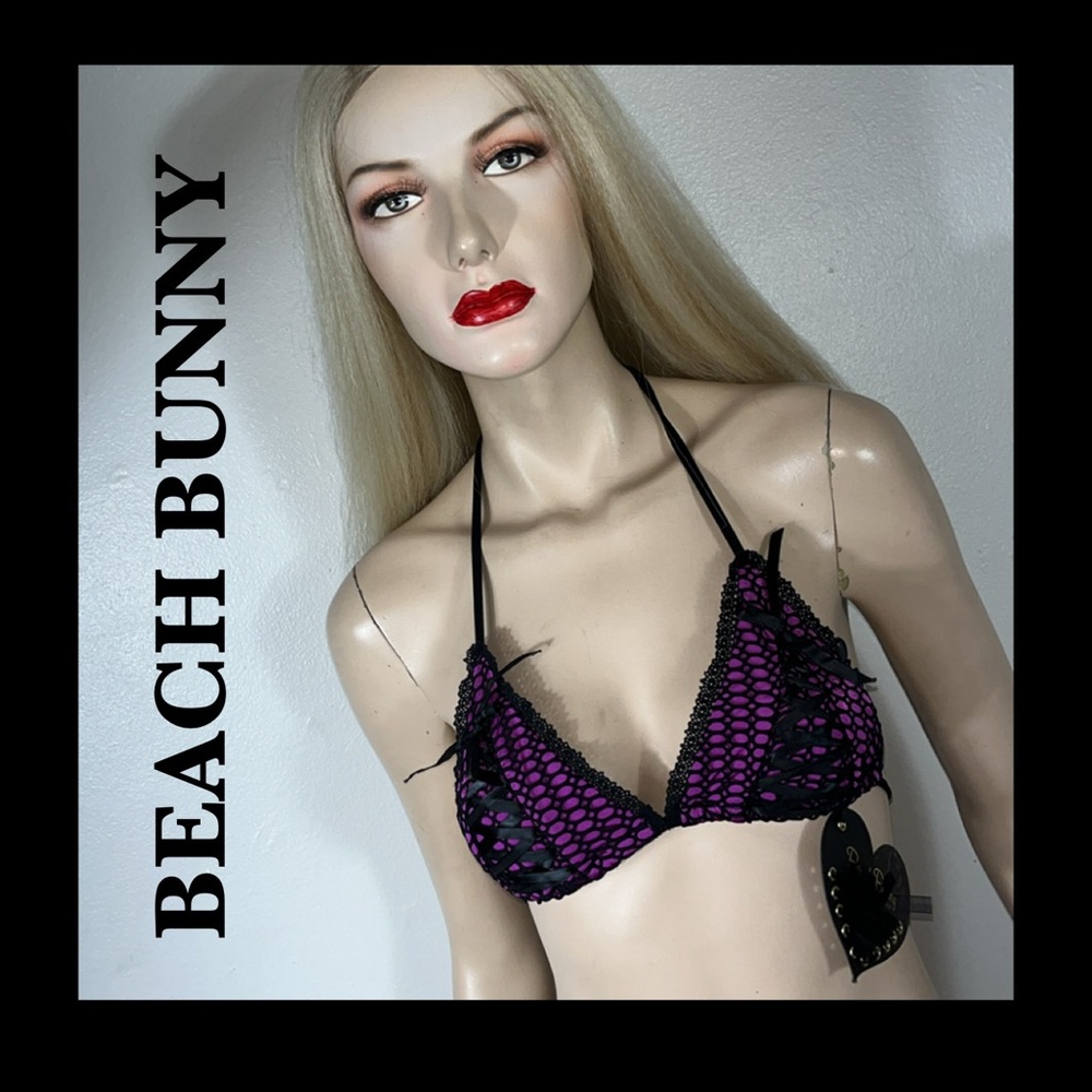 BEACH BUNNY BIKINI TOP